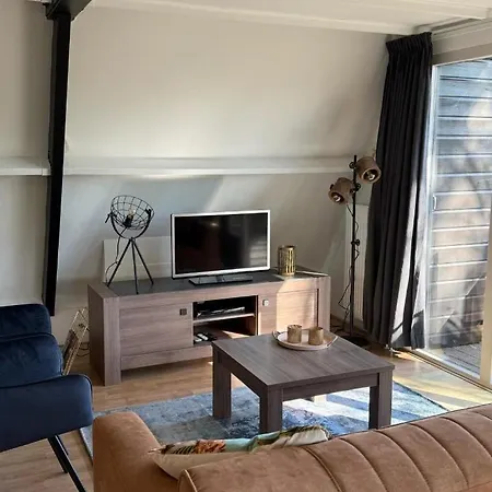 Je Suis 84 Sunclass בקתה *