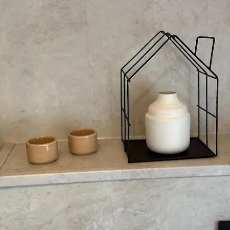 Je Suis 84 Sunclass בקתה